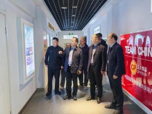 河南省農業農村廳屠宰管理處處長劉衛東一行蒞臨洛陽正大調研